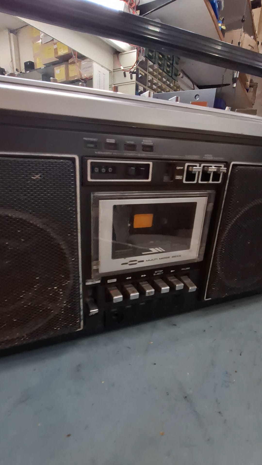 ¡ENTRADA Y REPARACIÓN DE RADIO VINTAGE!